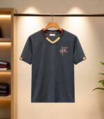 V Neck Print T-Shirt - Image 4